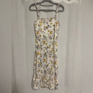 White floral maxi dress!